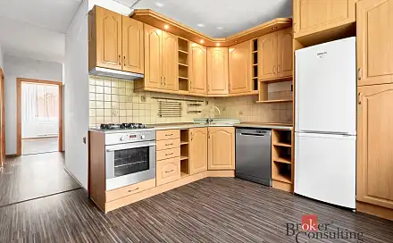 Prodej bytu 3+1 81 m², Spartakiádní, Sokolov