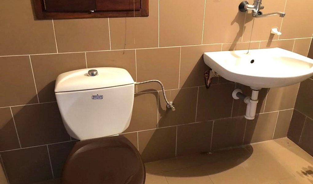 Prodej výrobních prostor 650 m², Fryšták – náhled fotky 11