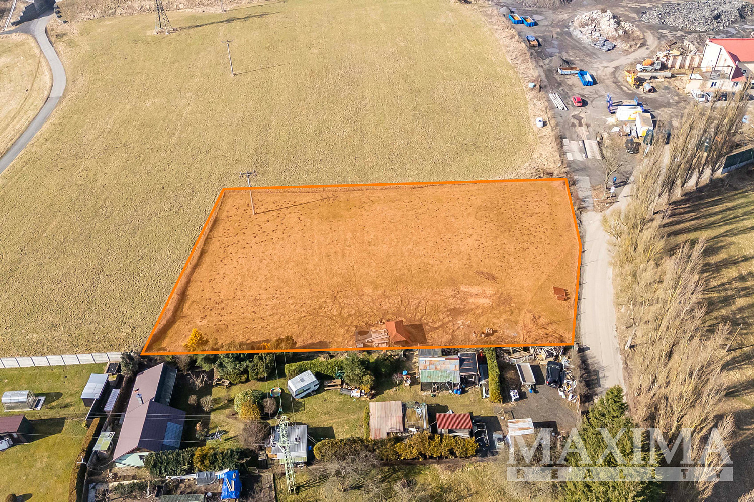Prodej stavebního pozemku 3 100 m² — photo 2