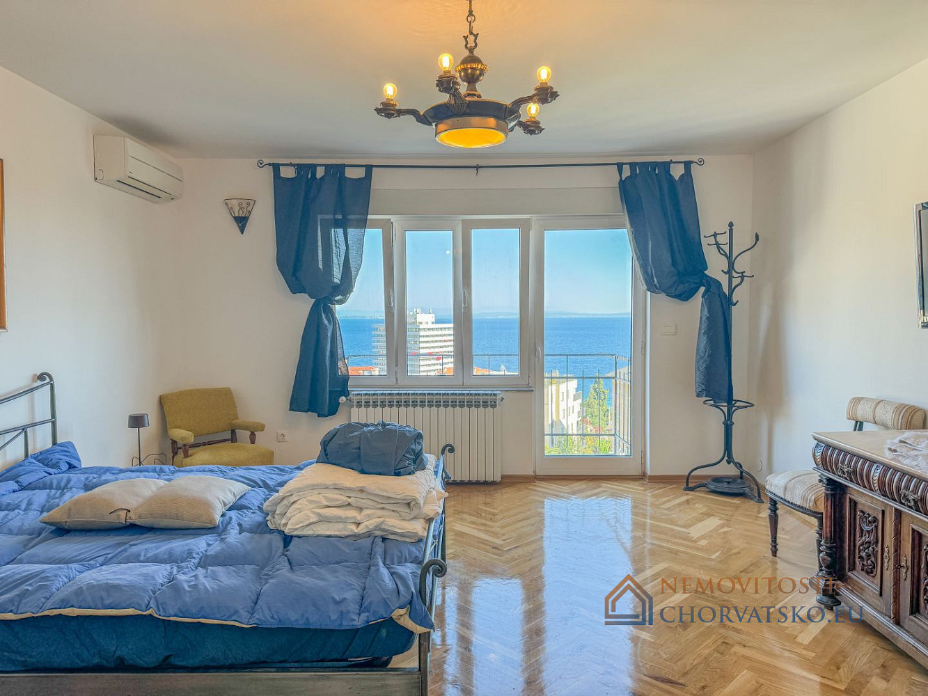 Prodej bytu 2+kk 200 m² - Więcej