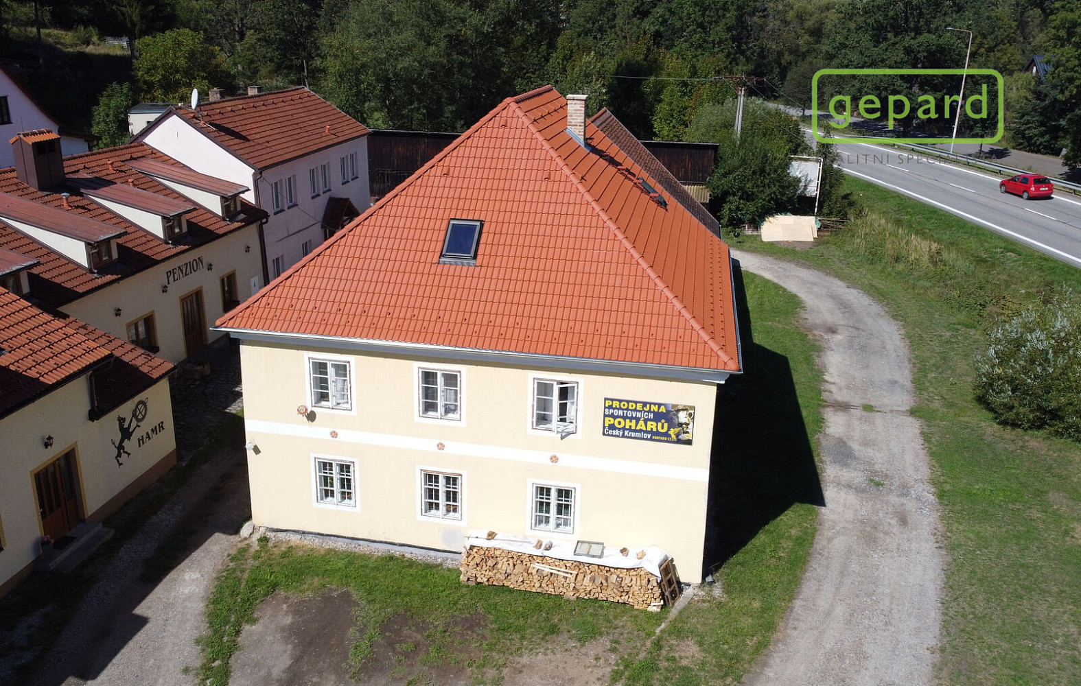 Prodej komerčního objektu (jiného typu) 270 m² – fotografie 3