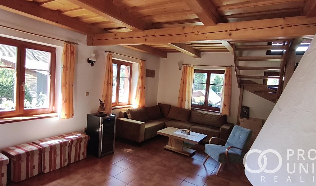 Prodej domu 128 m² s pozemkem 767 m², Velké Karlovice – náhled fotky 9