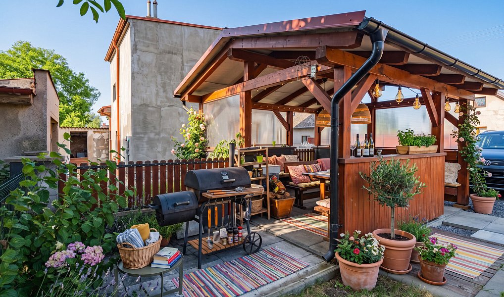 Prodej domu 130 m² s pozemkem 1 444 m², Žáky – náhled fotky 3