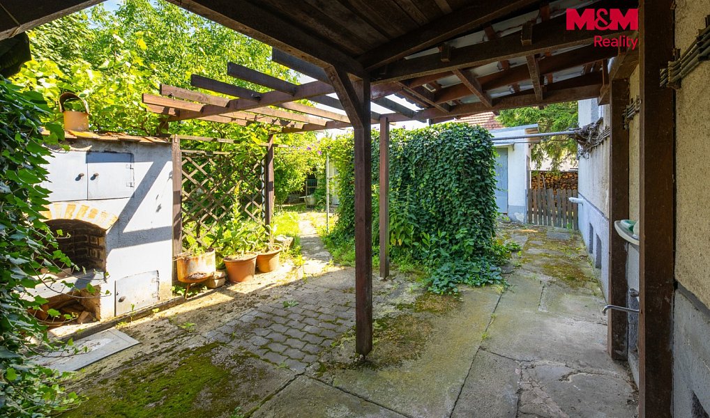 Prodej domu 166 m² s pozemkem 1 510 m², Suchohrdly – náhled fotky 12