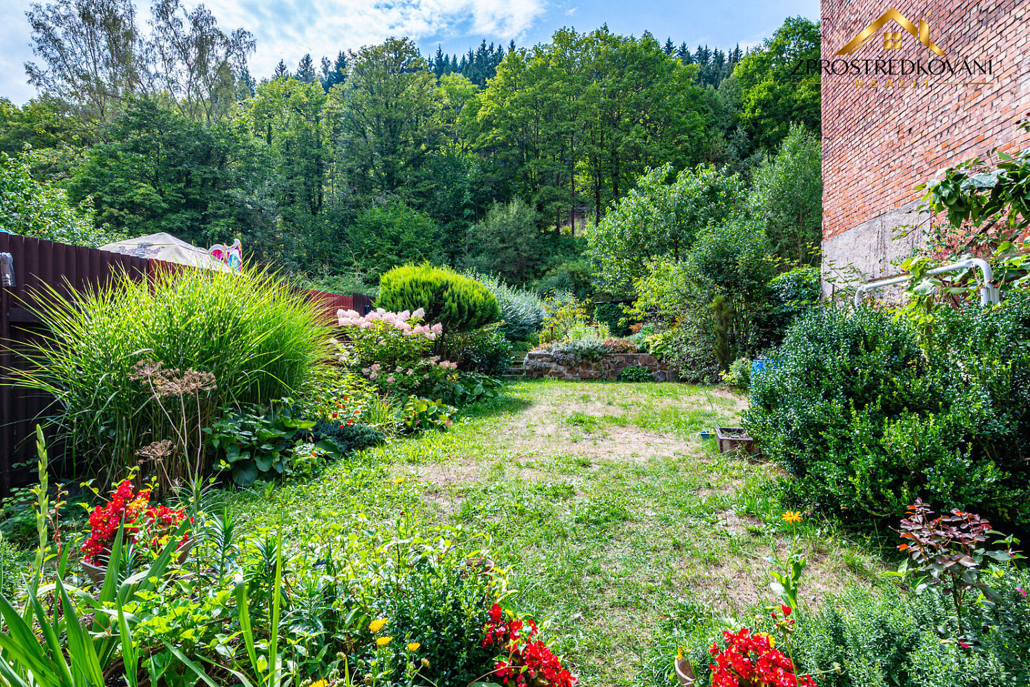 Prodej domu 380 m² s pozemkem 615 m² – fotografie 3