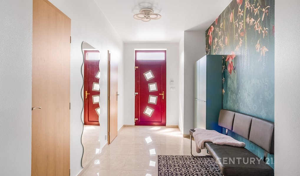 Pronájem domu 246 m² s pozemkem 1 219 m², Bašť – náhled fotky 8