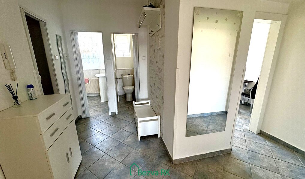 Prodej bytu 1+1 48 m², Chrást – náhled fotky 3
