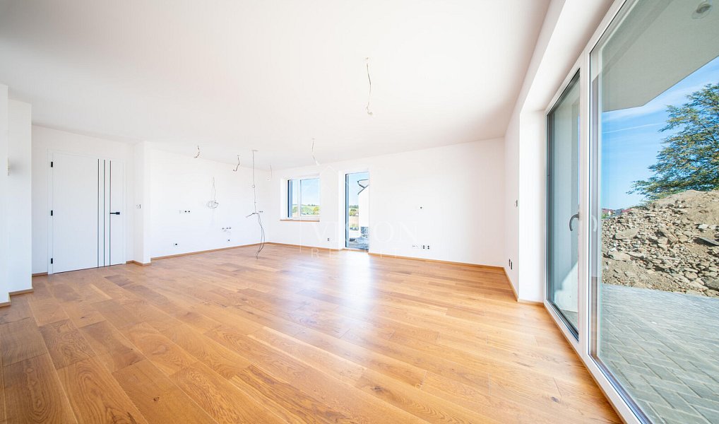 Prodej domu 149 m² s pozemkem 401 m², Týnec nad Sázavou – náhled fotky 3