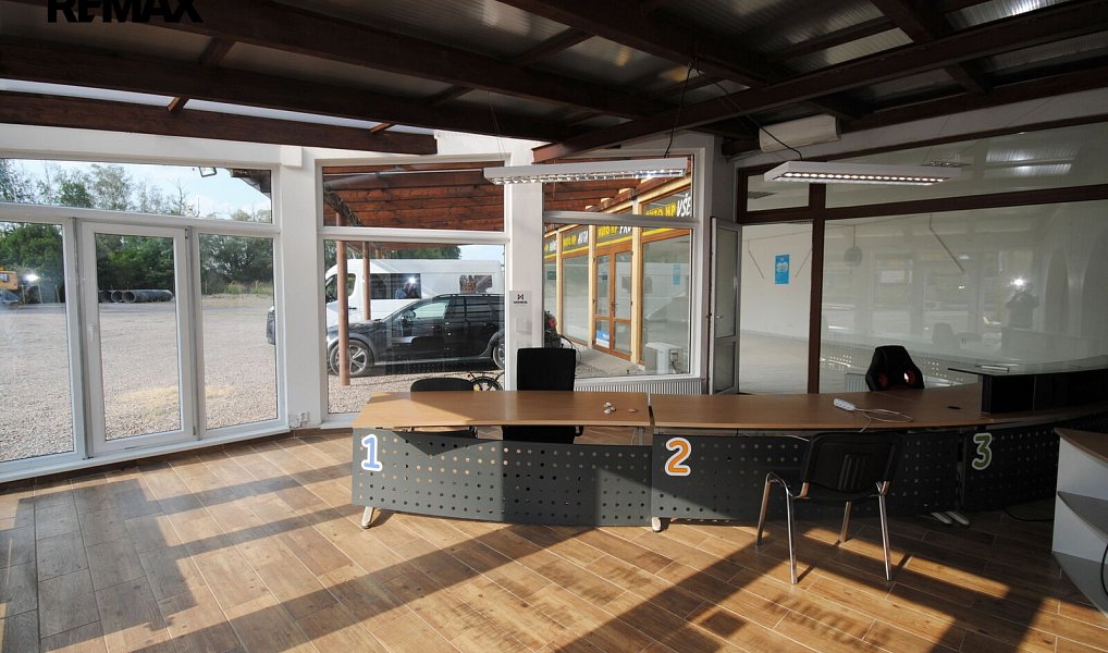Prodej komerčního objektu (jiného typu) 6 984 m², Církvice – náhled fotky 9