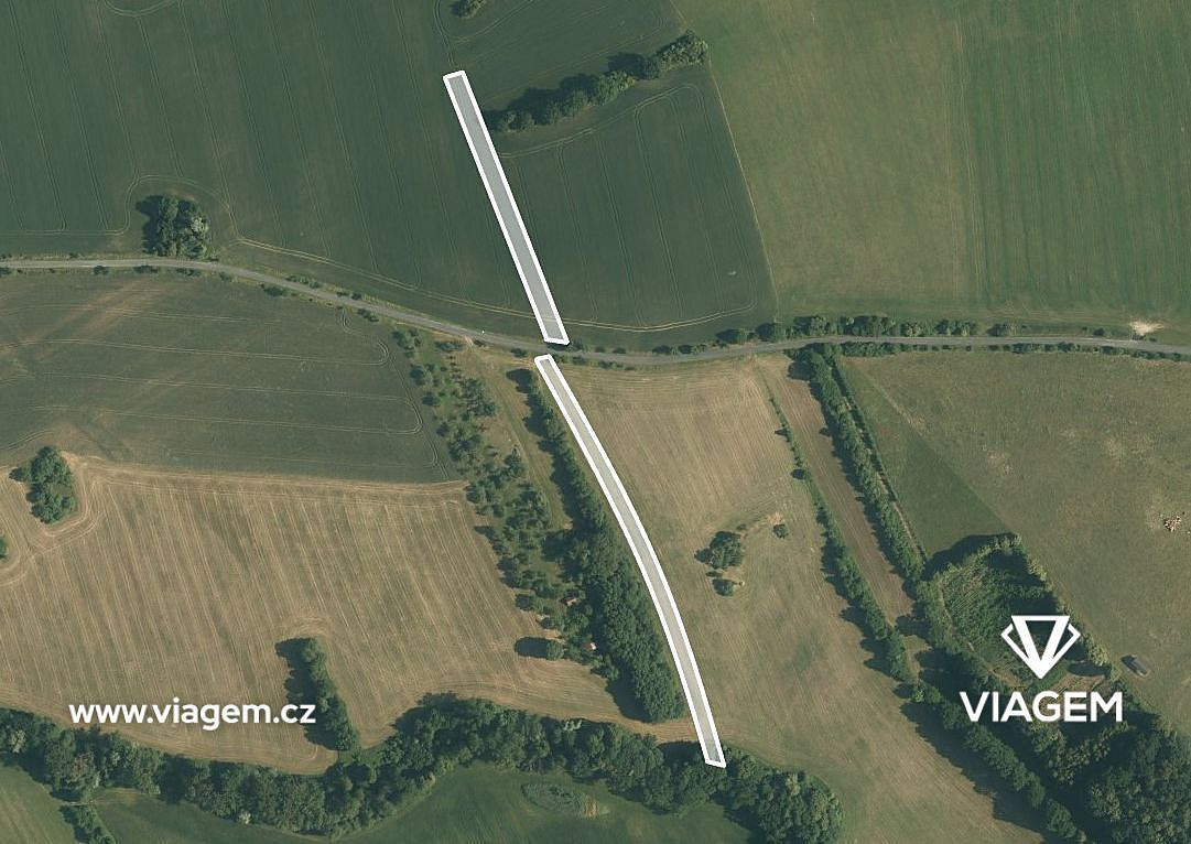 Prodej pole 4 275 m²