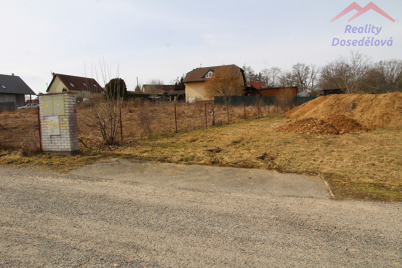 Prodej stavebního pozemku 1 255 m² – fotografie 5