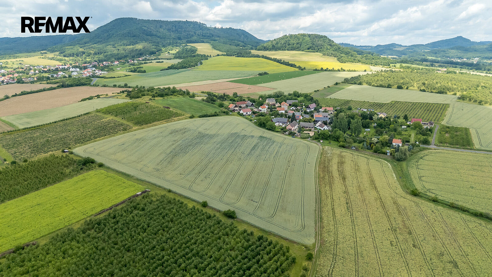 Prodej stavebního pozemku 4 139 m²