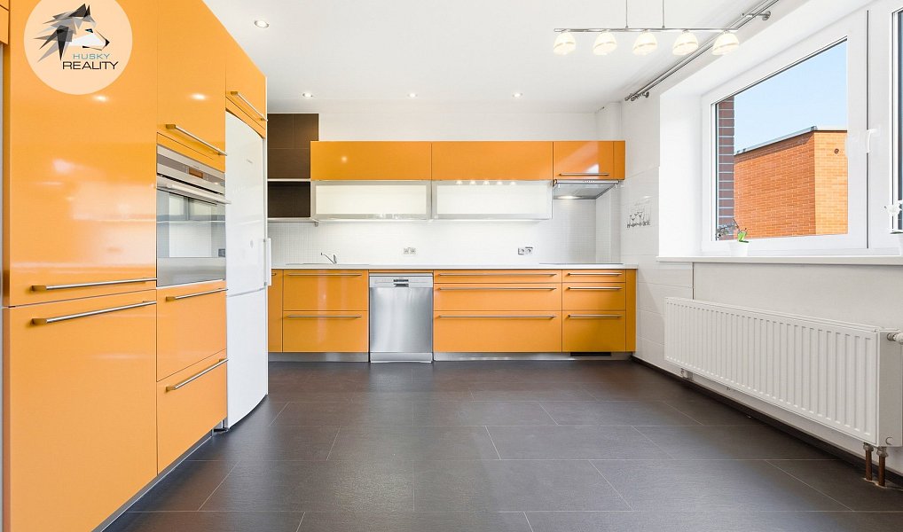 Prodej domu 150 m² s pozemkem 372 m², Zlín – náhled fotky 6
