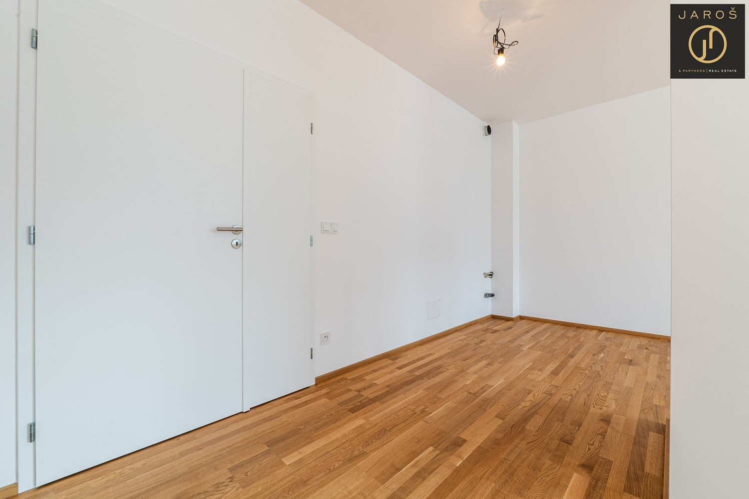 Prodej bytu 4+kk 95 m² – fotografie 4