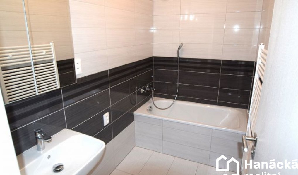 Pronájem bytu 2+kk 47 m², Olomouc – náhled fotky 9