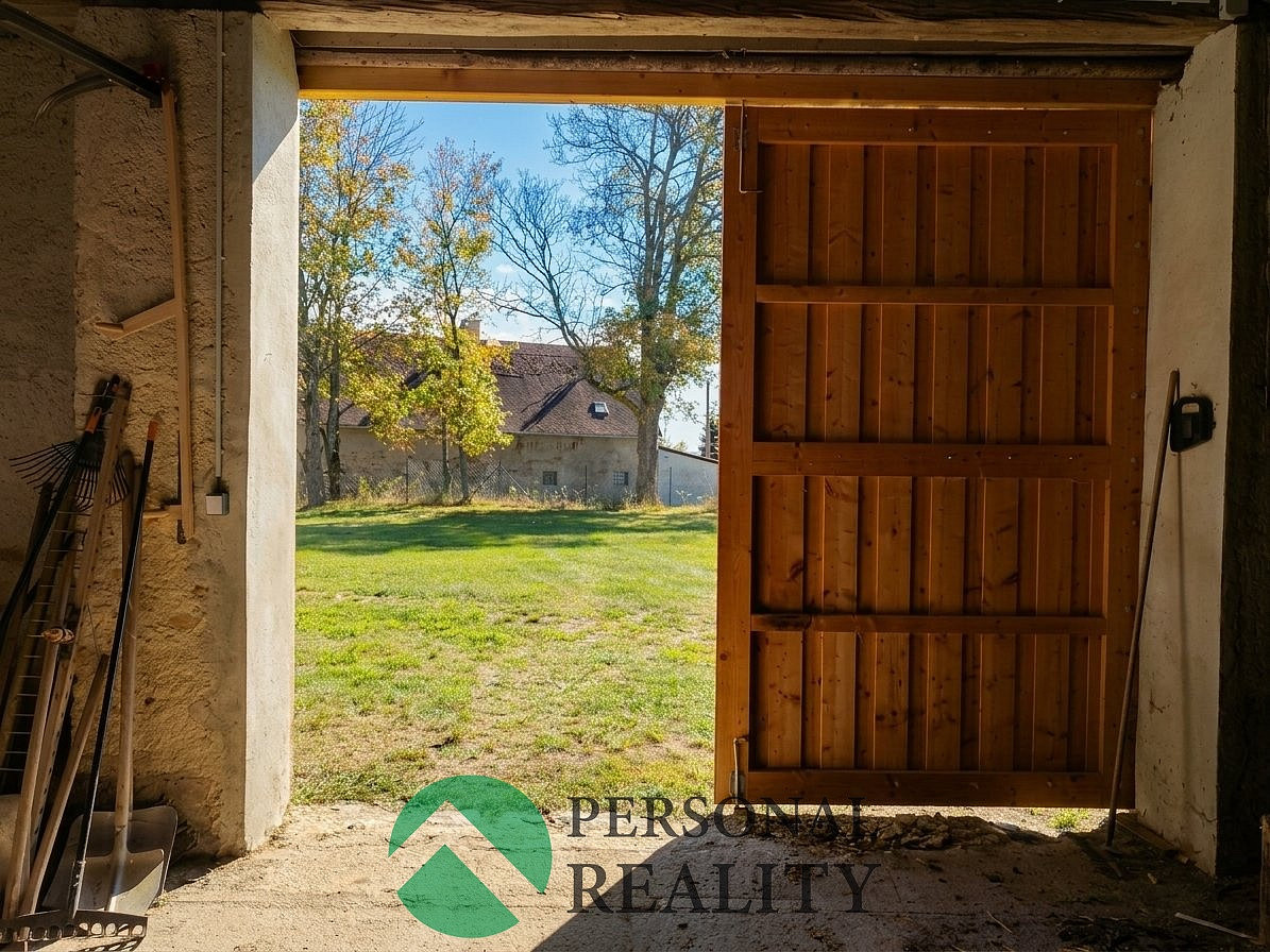 Prodej stavebního pozemku 7 528 m² – fotografie 4
