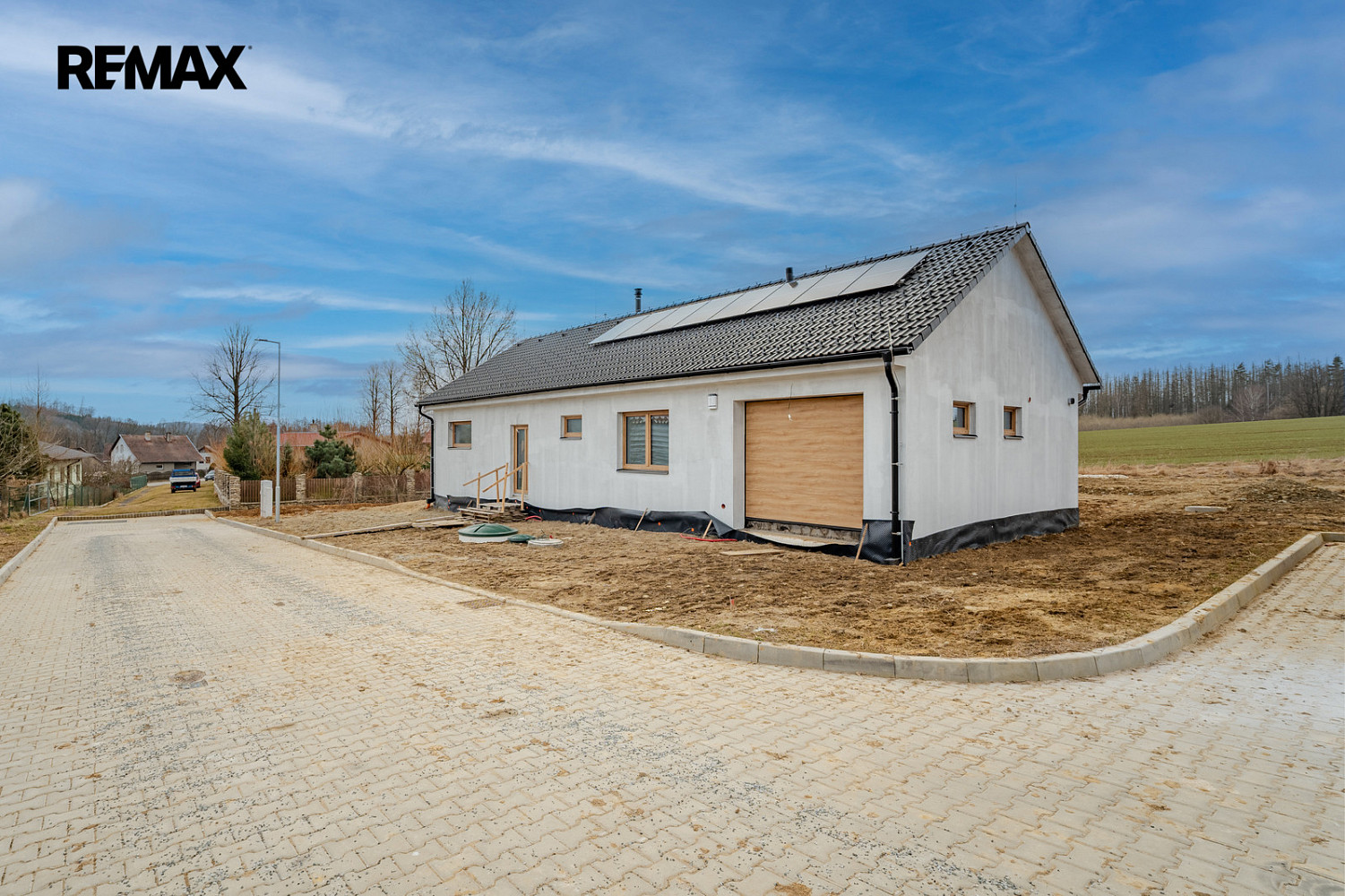 Prodej domu 91 m² s pozemkem 1 212 m²