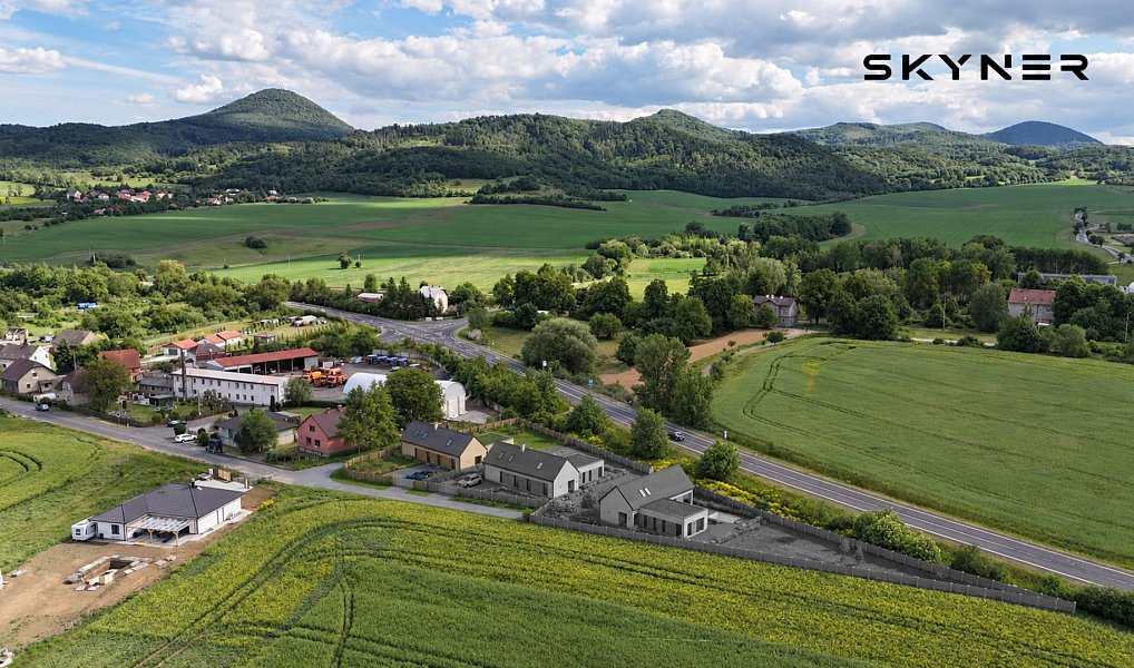 Prodej pozemku, 1033 m², Teplice, Žalany