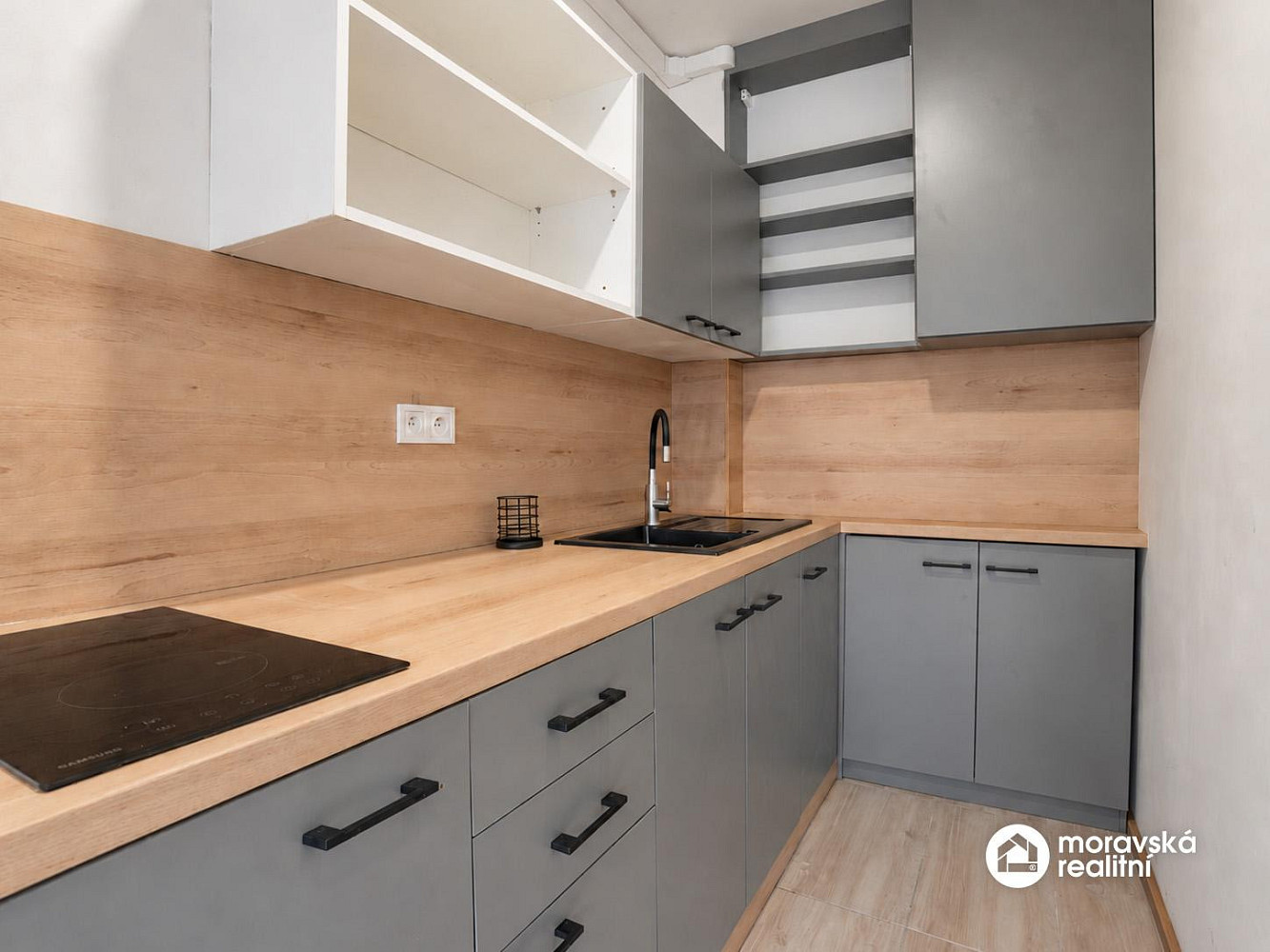 Prodej kanceláře 31 m² – fotografie 5