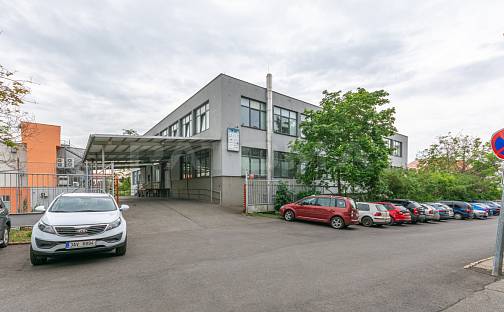 Pronájem kanceláře 226 m², Kundratka, Praha 8 - Libeň