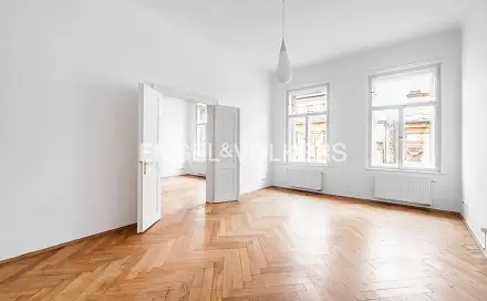 Pronájem bytu 2+1 87 m², Ječná, Praha 2 - Nové Město