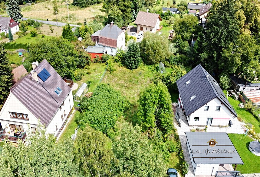 Prodej stavebního pozemku 1 166 m² – pohled 4