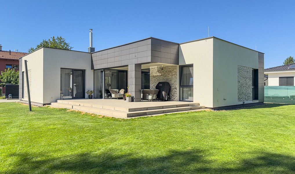 Prodej rodinného domu, 181 m², Těptín - Praha-východ, Kamenice