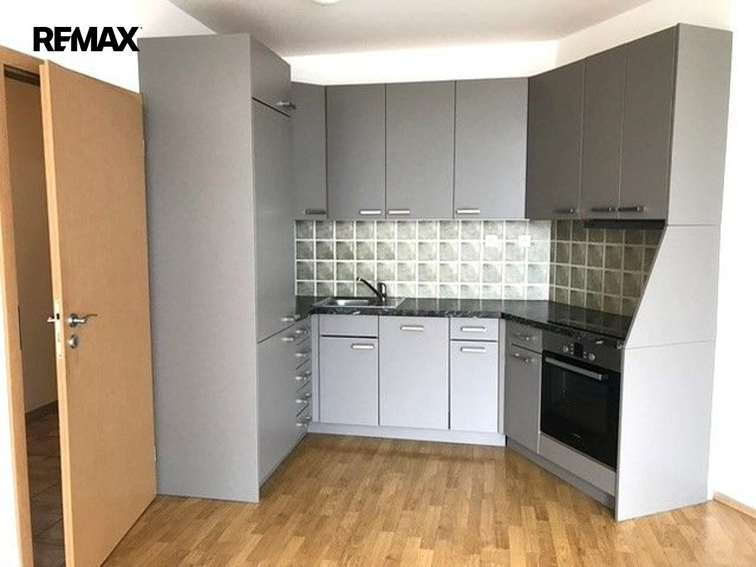 Pronájem bytu 2+kk 59 m² — photo 5