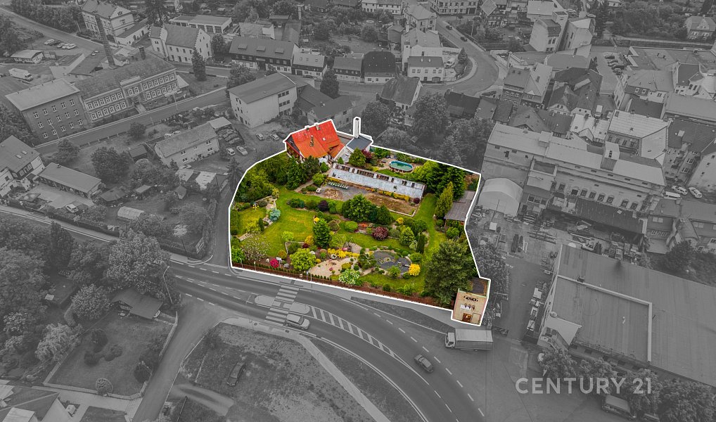 Prodej ubytovacího objektu 349 m², Česká Kamenice – náhled fotky 33