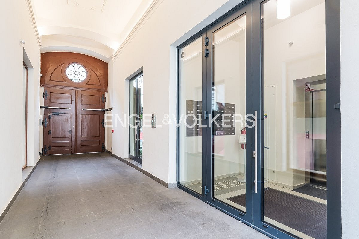 Pronájem skladovacích prostor 77 m² – fotografie 5