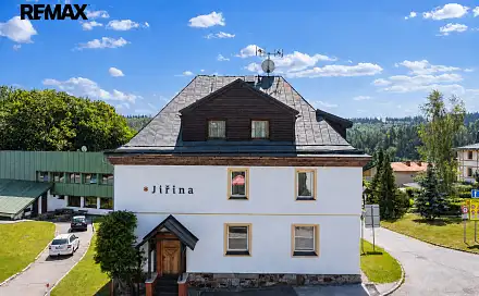 Prodej ubytovacího objektu 339 m²