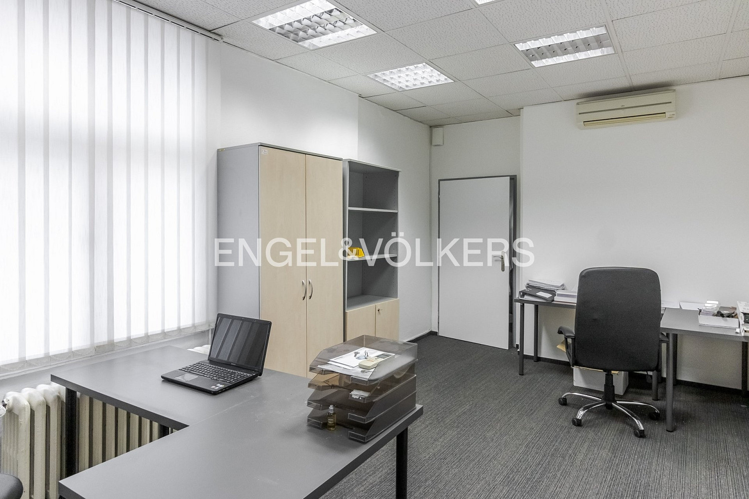 Pronájem kanceláře 92 m² – pohled 4