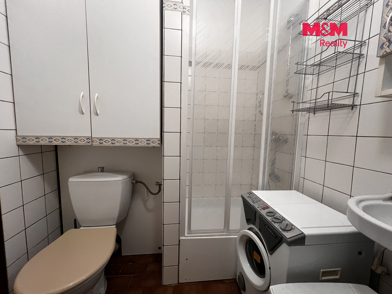 Pronájem bytu 1+kk 28 m² — photo 3