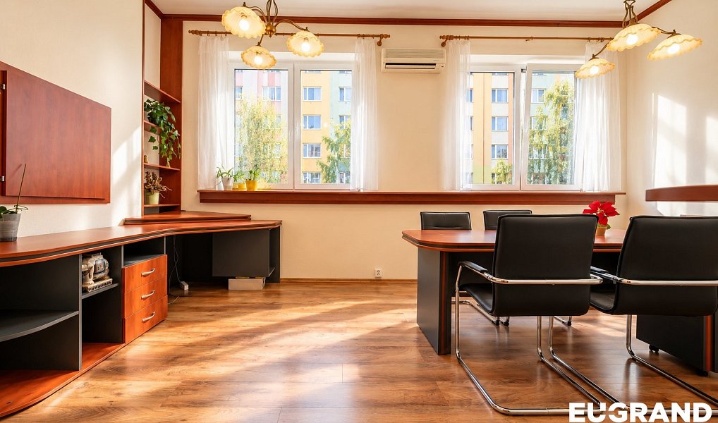 Pronájem komerčního prostoru, 57 m², Děčín, Varnsdorf