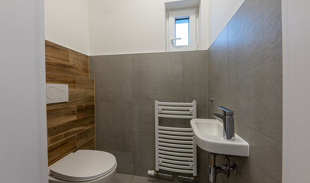 Prodej domu 133 m² s pozemkem 242 m², Plzeň – náhled fotky 12