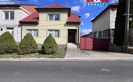 Prodej domu 300 m² s pozemkem 796 m², Svatoplukova, Koryčany, okres Kroměříž