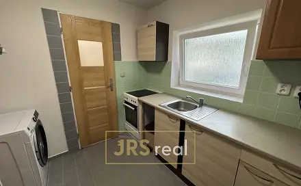 Pronájem bytu 1+kk 30 m²