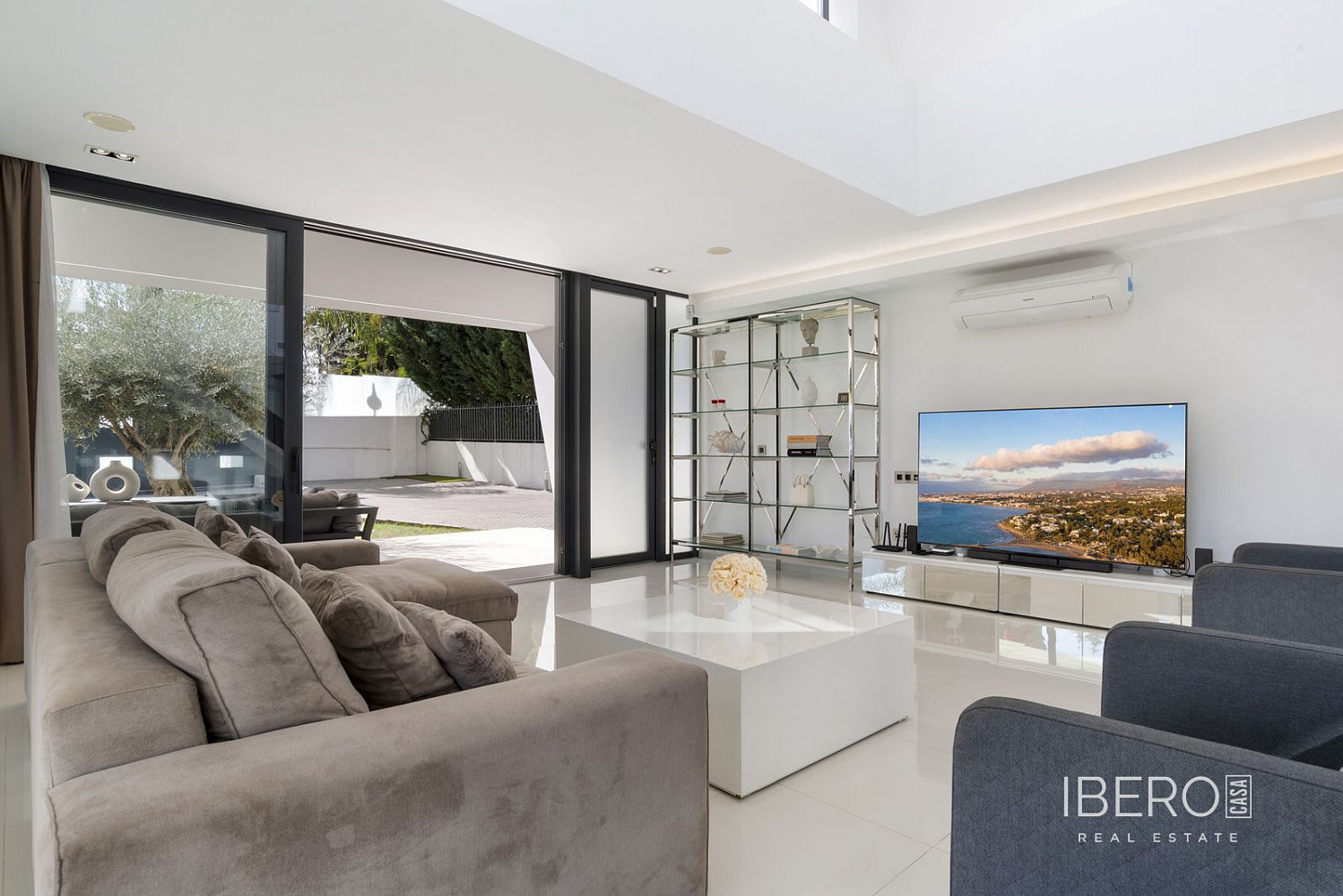 Casa 6+kk – Marbella, Nueva Andalucía - Vista 4