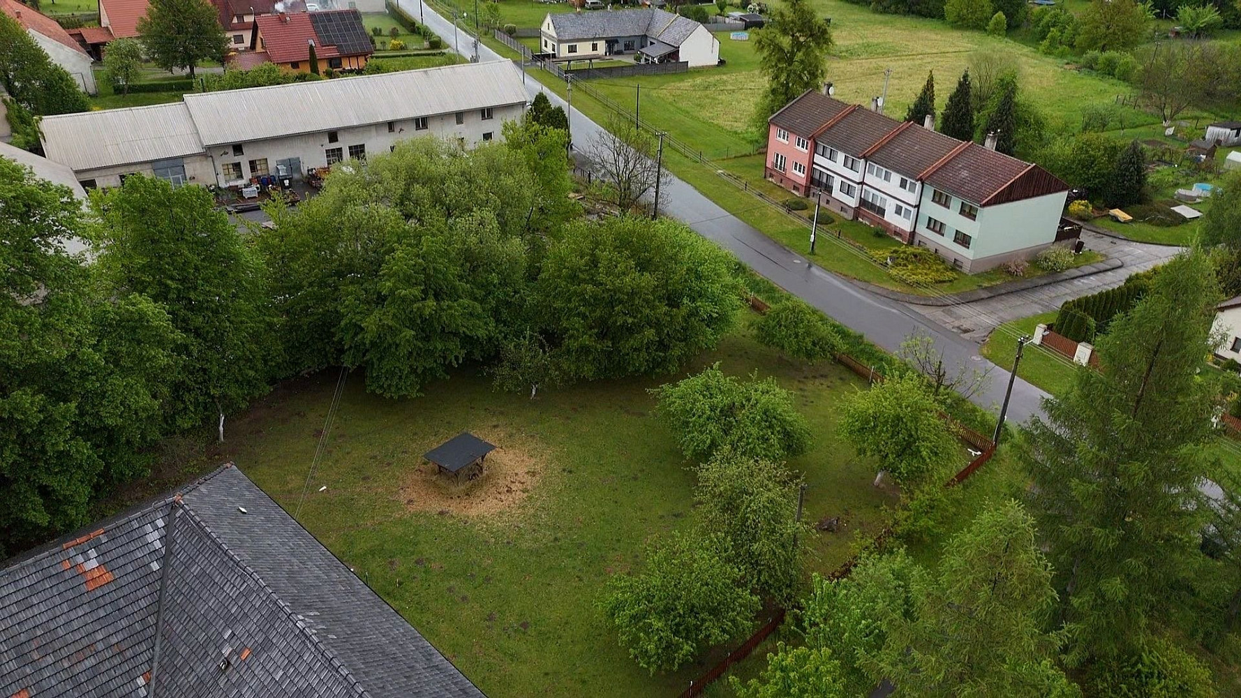 Prodej stavebního pozemku 4 421 m² – fotografie 4
