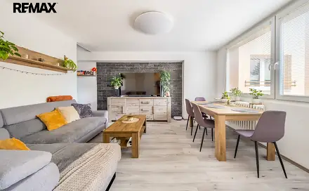 Prodej bytu 2+1 63 m², Hřebečská, Kladno - Kročehlavy