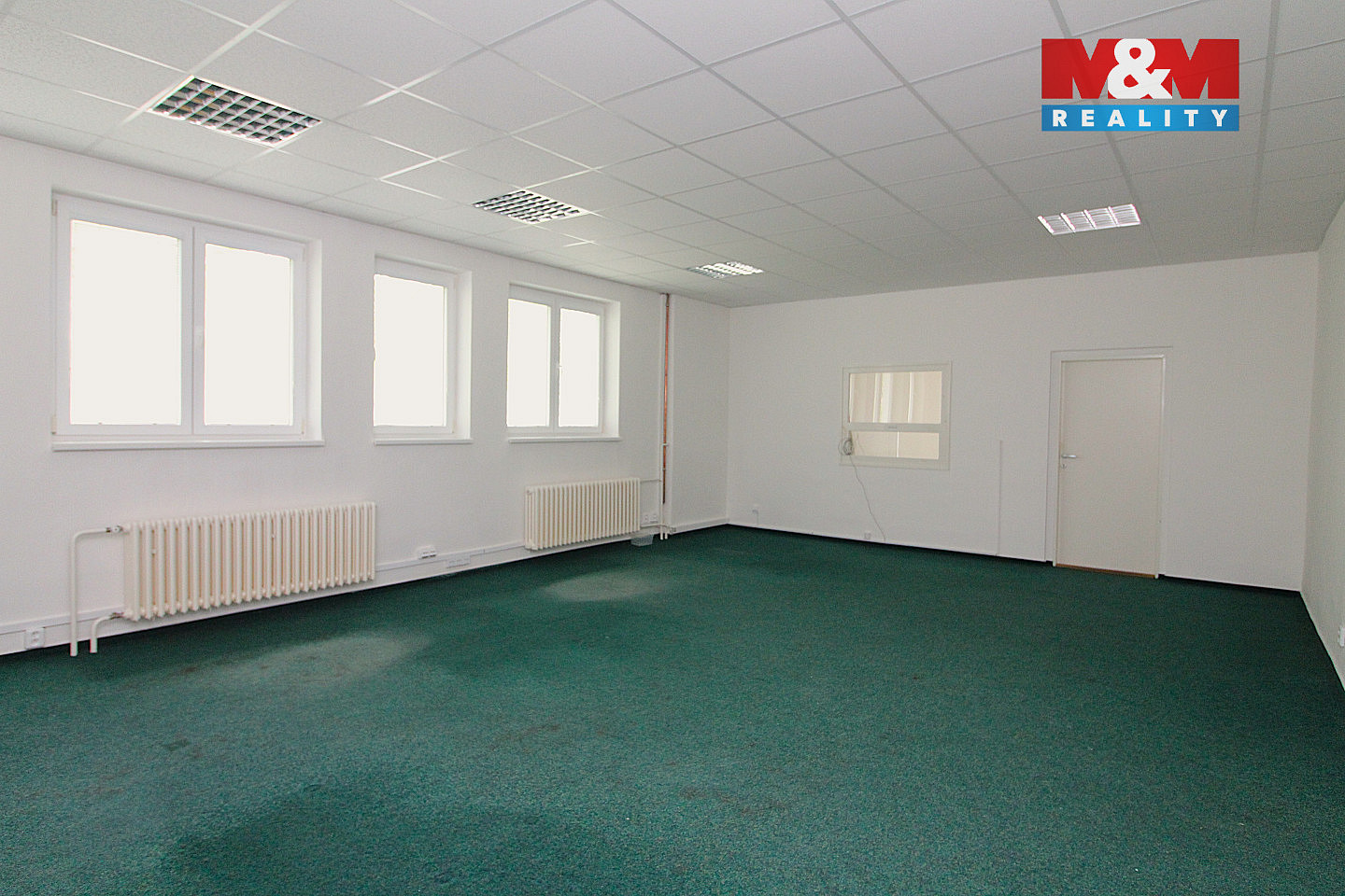 Pronájem kanceláře 215 m² – fotografie 5