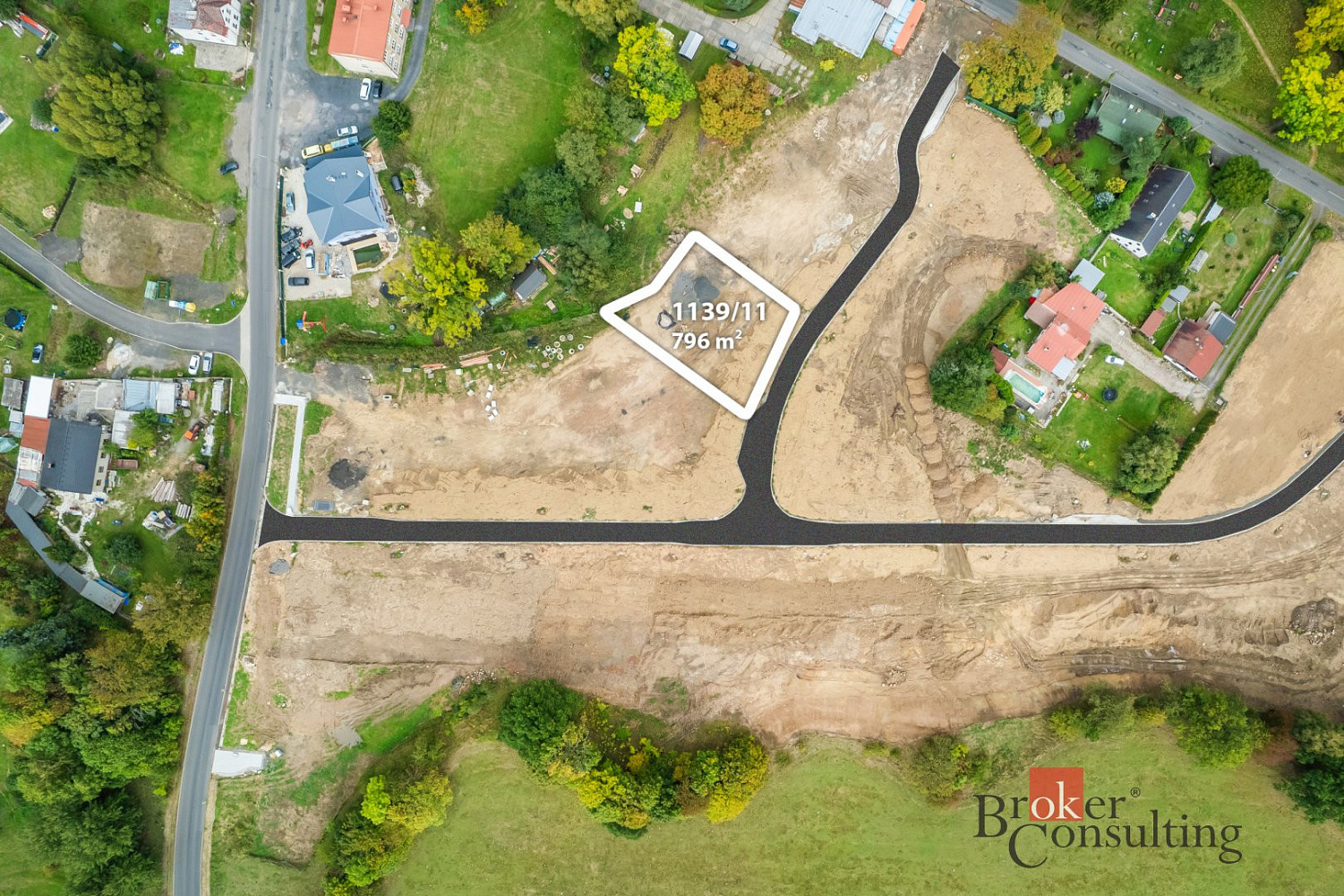 Prodej stavebního pozemku 796 m² – fotografie 4