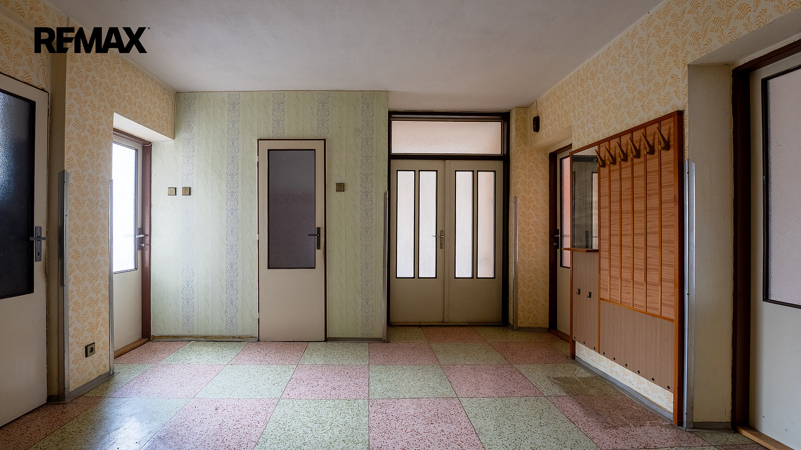 Prodej domu 180 m² s pozemkem 362 m² – pohled 4