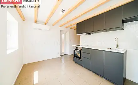 Prodej domu 57 m² s pozemkem 117 m², Černošice, okres Praha-západ