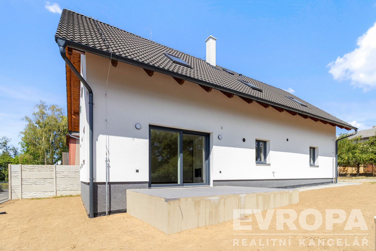 Prodej domu 169 m² s pozemkem 881 m²