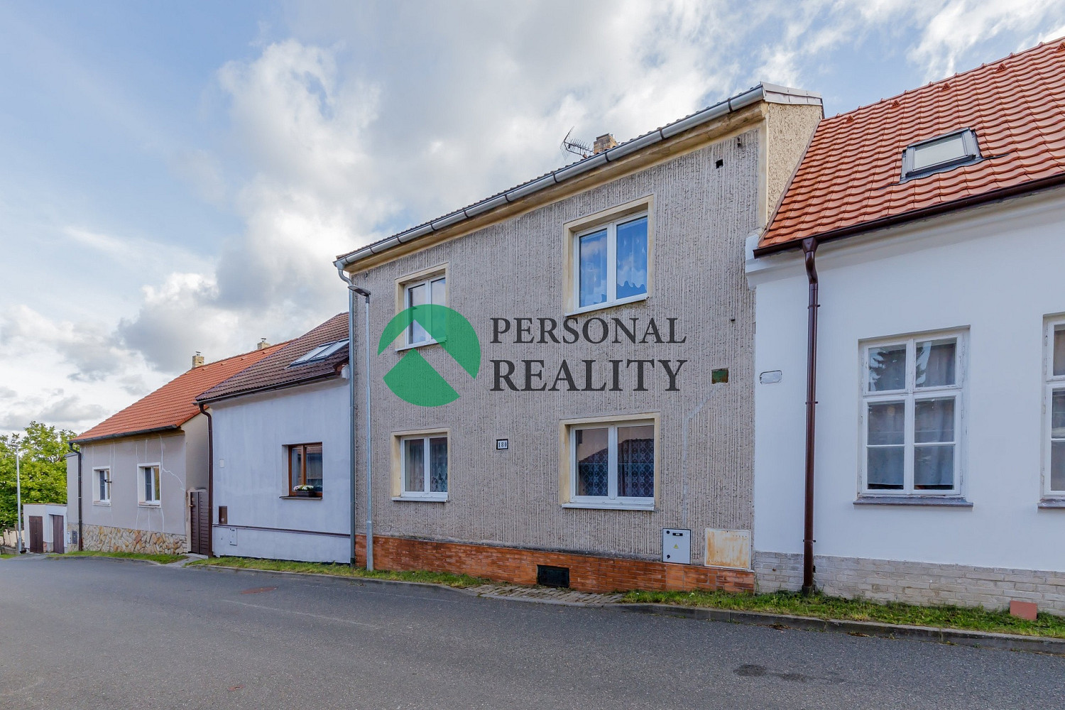 Prodej domu 144 m² s pozemkem 364 m²