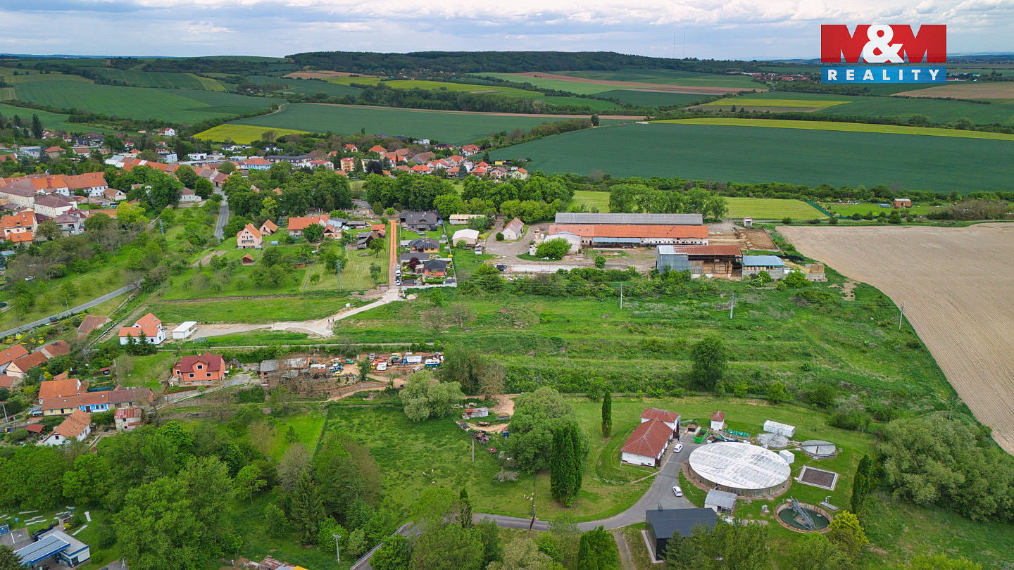 Prodej stavebního pozemku 3 900 m² — photo 3