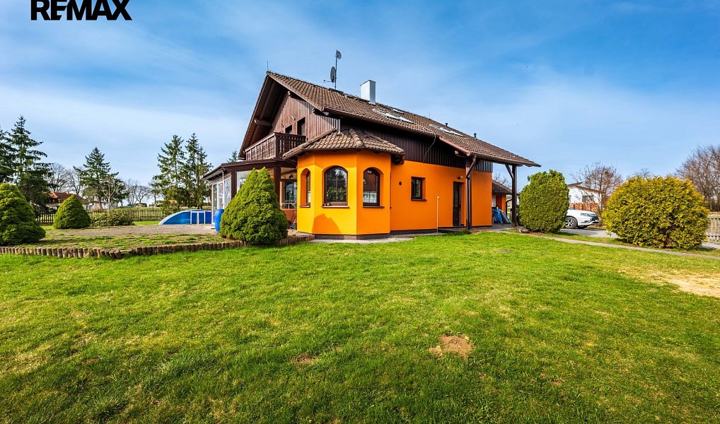 Prodej domu 320 m² s pozemkem 3 335 m², Deštná – náhled fotky 21