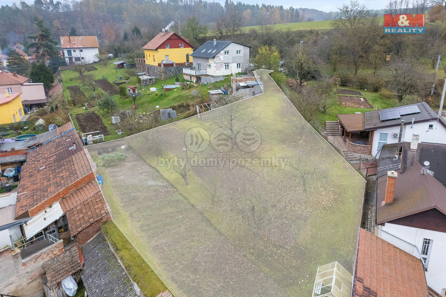 Prodej stavebního pozemku 1 055 m² – pohled 4