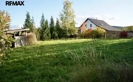 Pronájem stavebního pozemku 482 m², Drevníky, okres Příbram